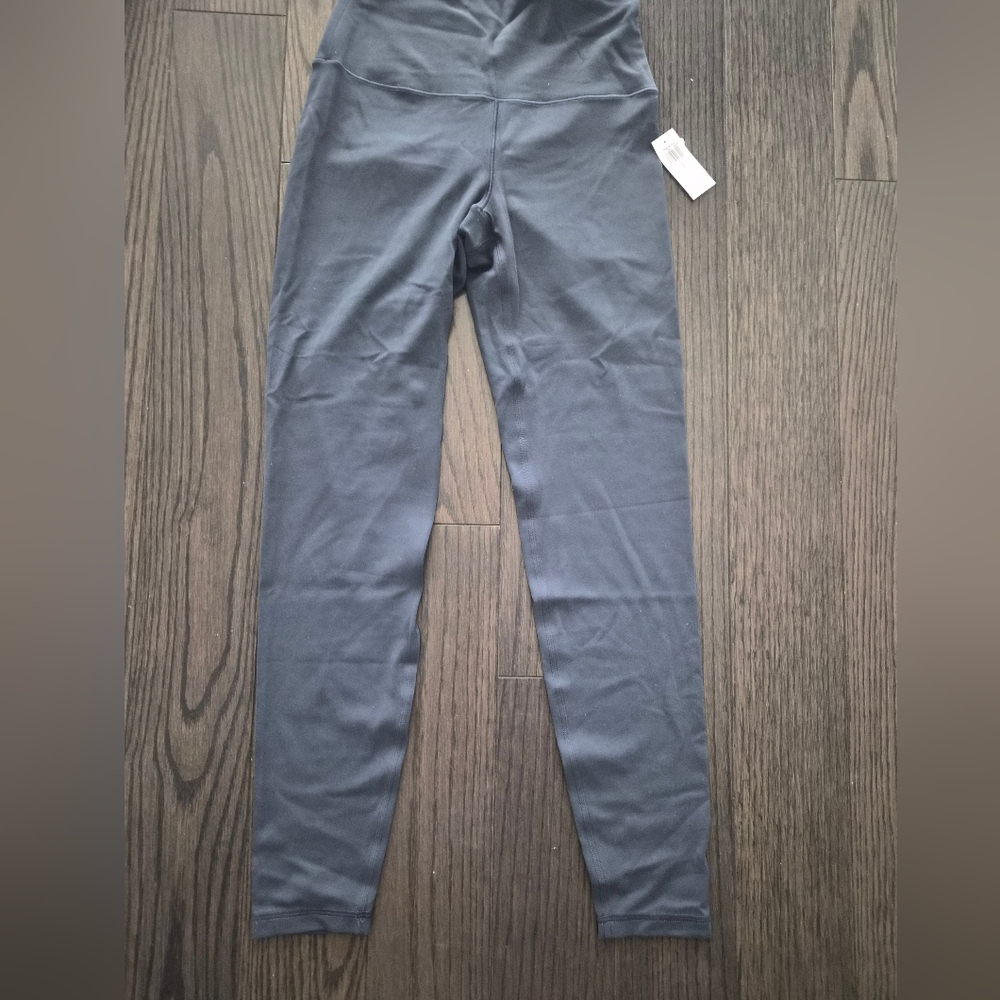 Old Navy Active Navy High-Rise Studiosmooth Leggings